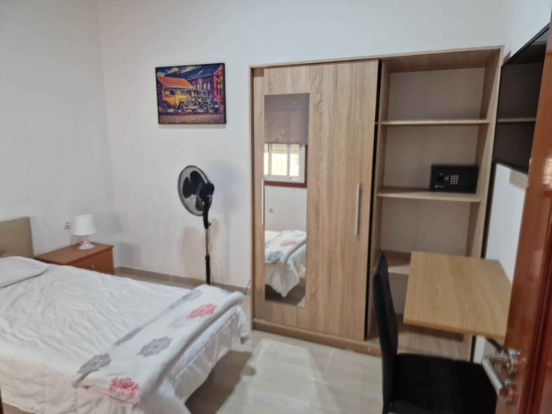 Habitacion Individual Privada, Piso De 3 Habitaciones Con Areas Compartidas La Laguna  Buitenkant foto